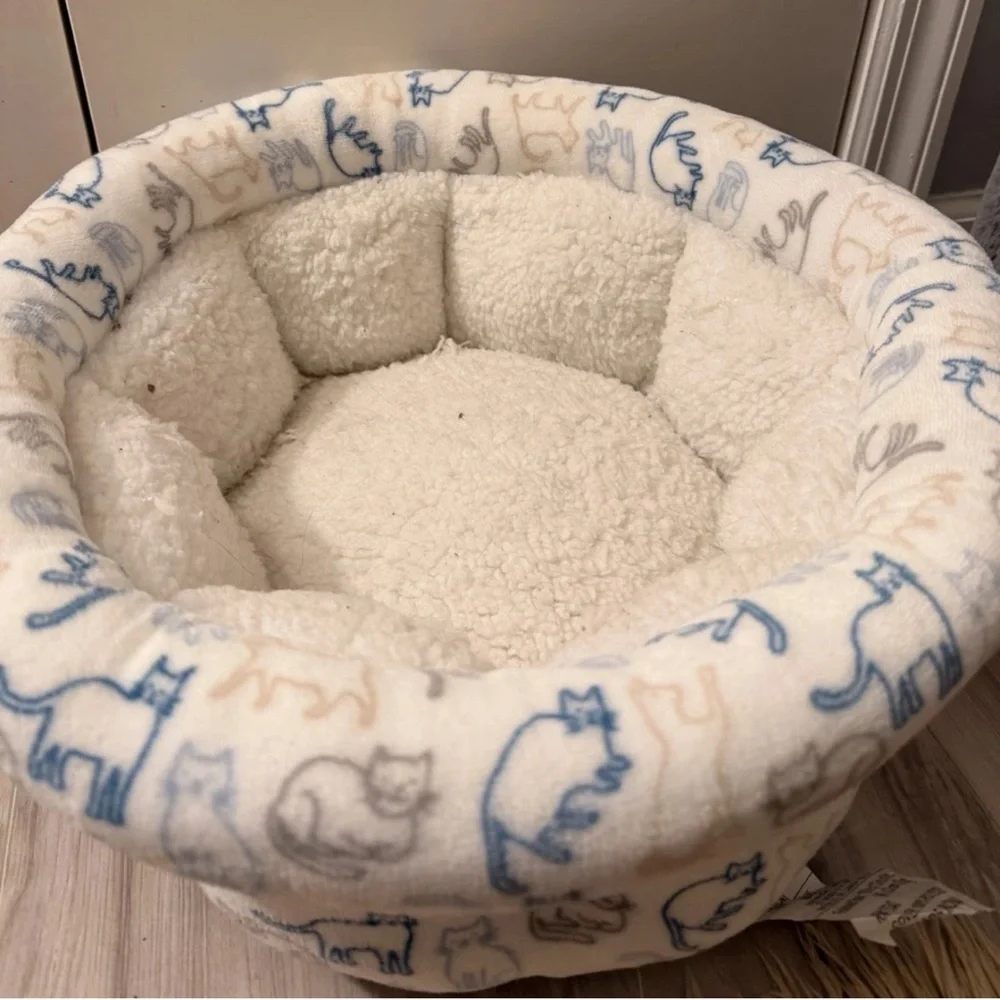 Cozy Cat Bed with Blue and Cream Cat Print